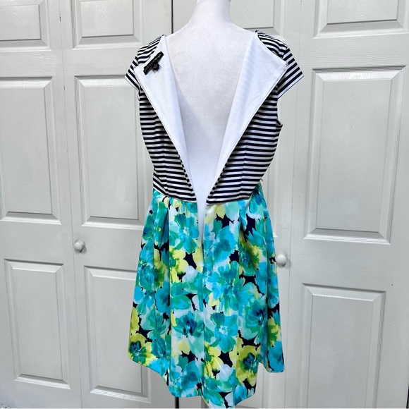 Madison Leigh Floral/Stripes Dress Size 14 - Picture 7 of 15